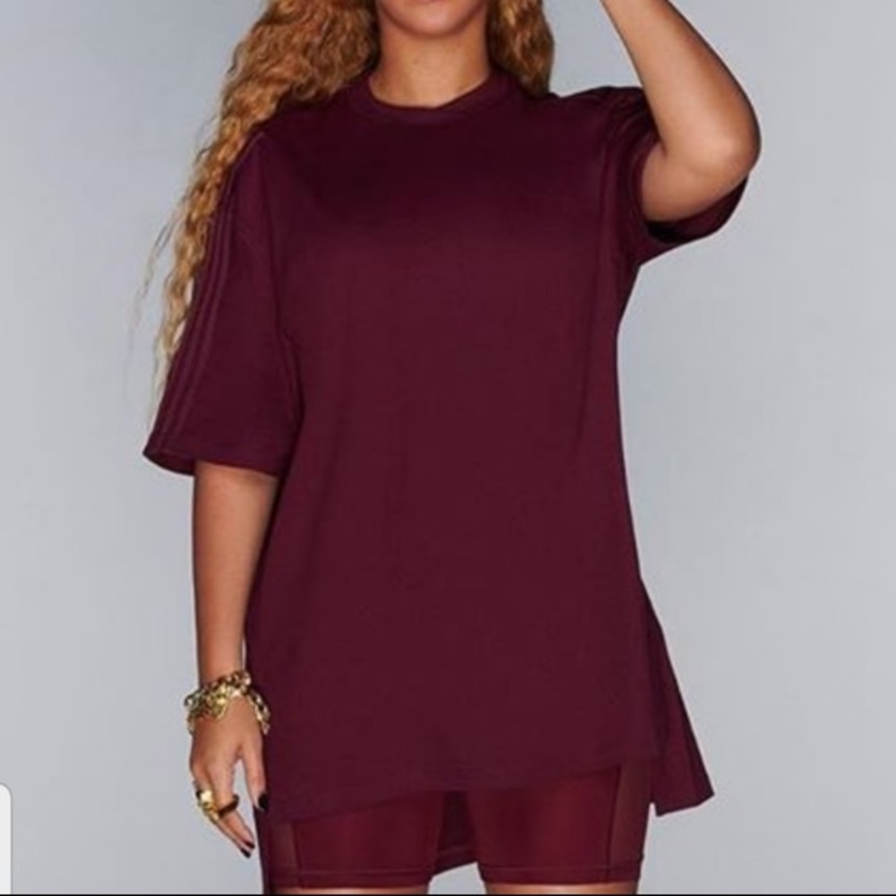 Ivy Park oversized t-shirt.
